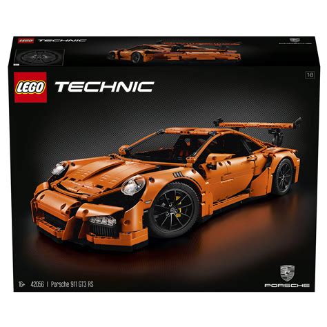sken indeholder en speciel samlerbrochure om historien bag LEGO Technic og Porsche GT-biler, samt fire originaldesignede flge med RS-emblemet. . Lego technic porsche 911 gt3rs